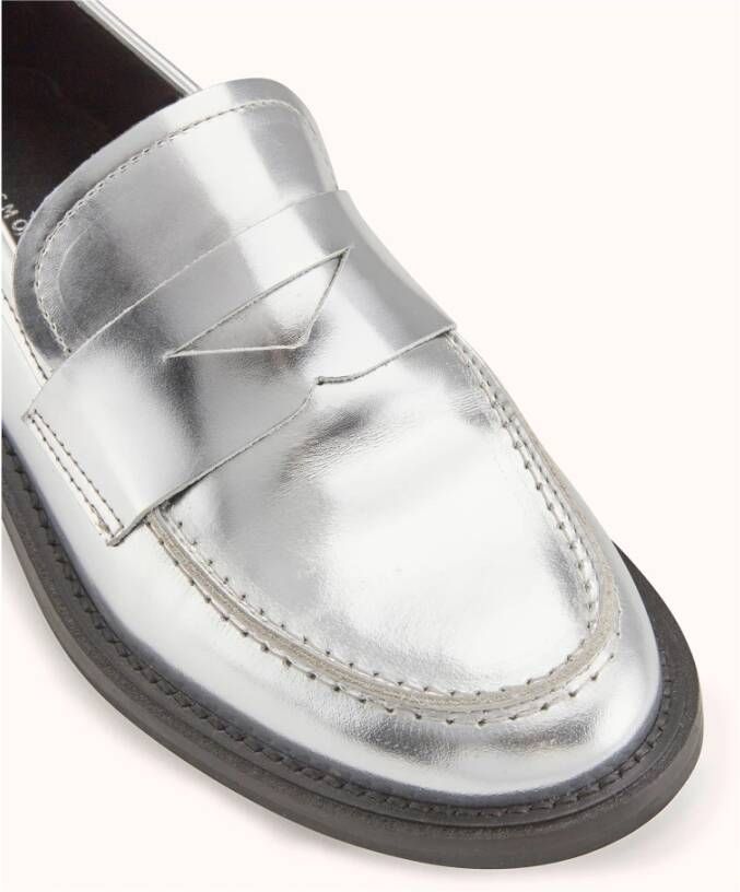 Cosmoparis Klassieke Lakleren Loafer Palma