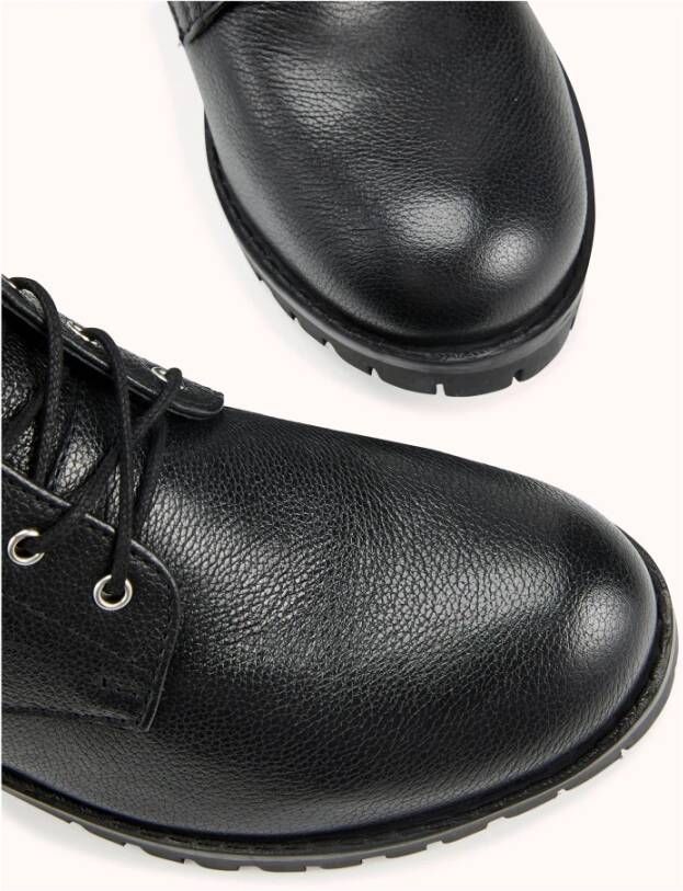 Cosmoparis Zwarte leren veterschoenen