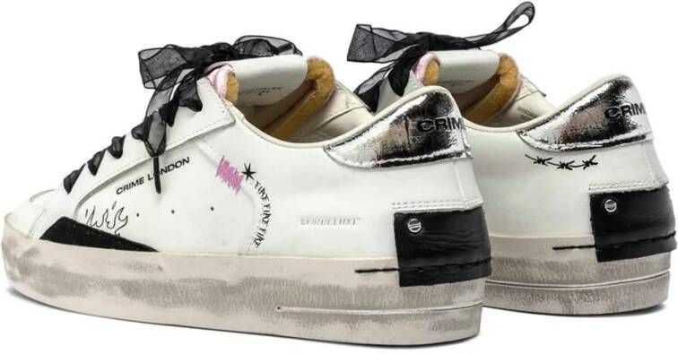 Crime London Witte leren sneakers met logodetail