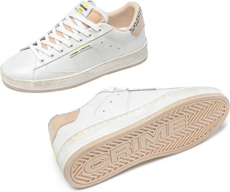 Crime London Witte leren sneakers met suède details