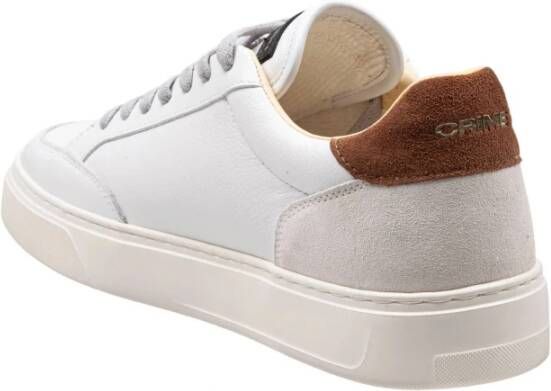 Crime London Witte Leren Sneakers Ronde Neus Vetersluiting