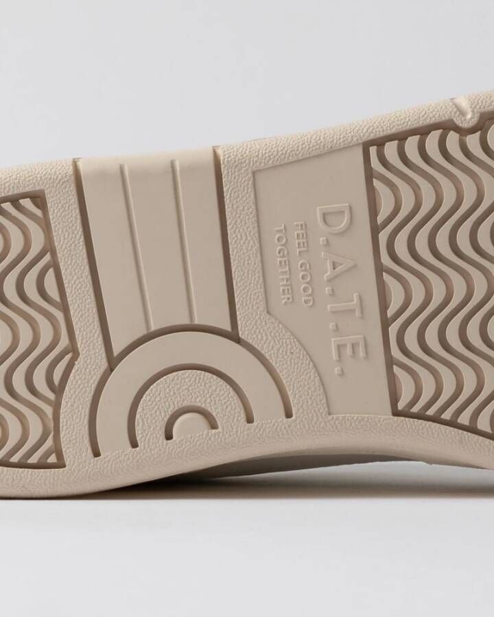 D.a.t.e. Beige Suède Sneakers met Blauwe Details