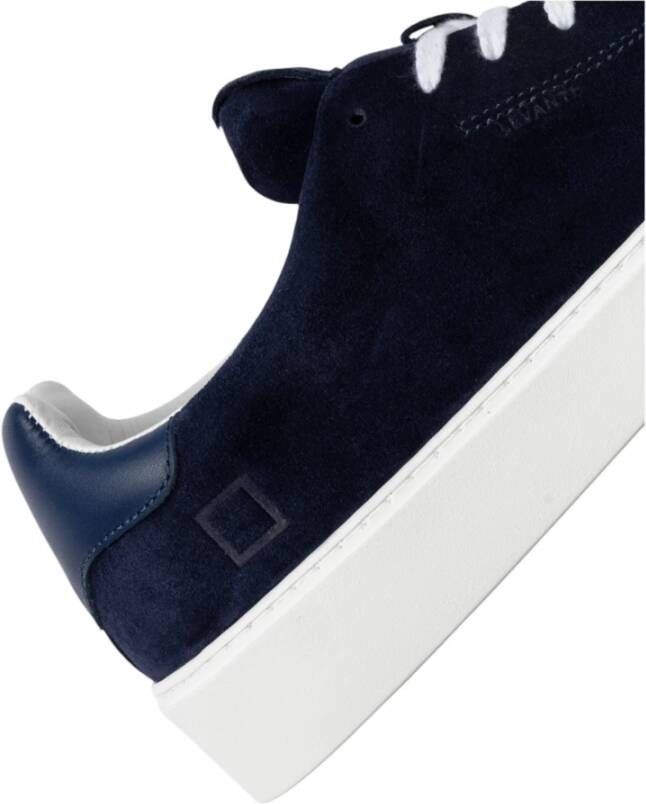 D.a.t.e. Blauwe Suède Sneakers Levante Stijl