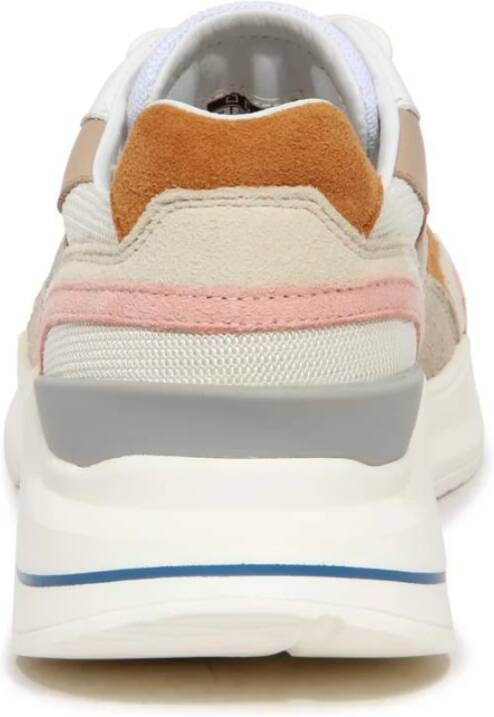 D.a.t.e. Colored Cream Fuga Sneakers