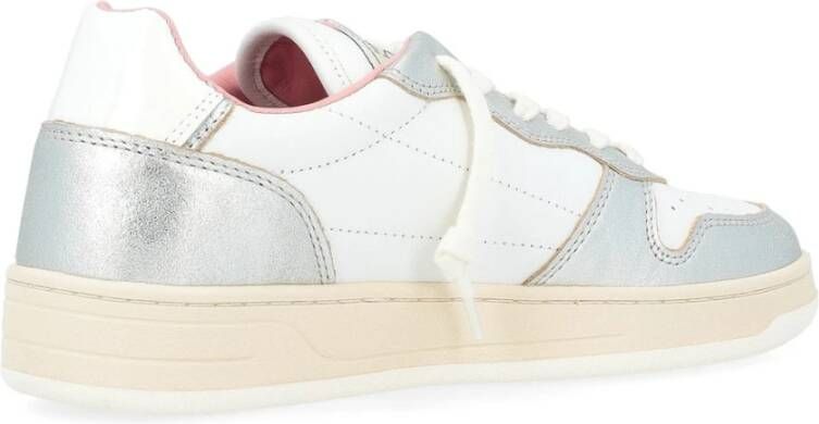 D.a.t.e. Glanzende Wit-Zilveren Court Sneakers