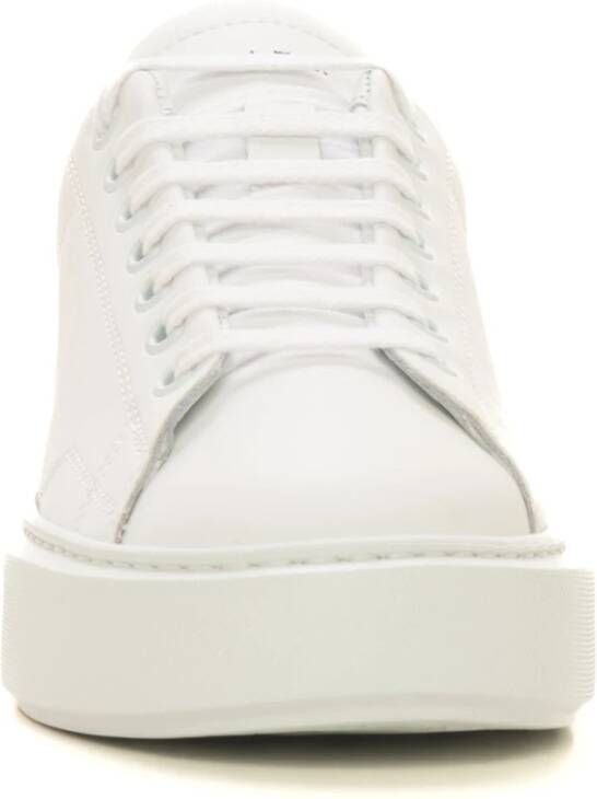 D.a.t.e. Sfera Patent Leren Sneakers met Veters Wit Dames