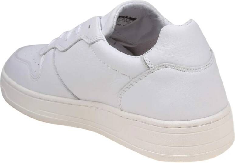 D.a.t.e. Witte Leren Sneakers met Geperforeerde Neus White Heren