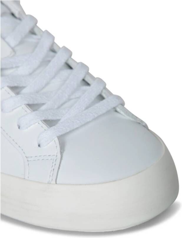 D.a.t.e. Witte Sneakers voor Mannen Stijlvol Ontwerp