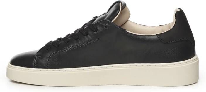 D.a.t.e. Zwarte Sneakers met Nubuck Hiel