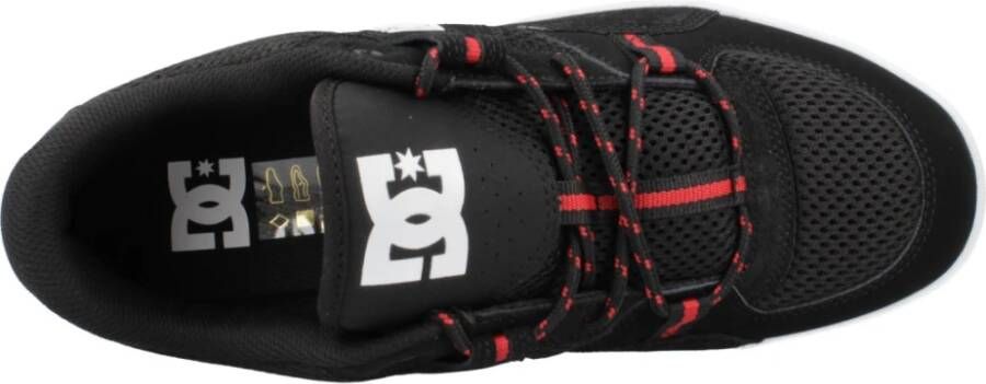DC Shoes Stijlvolle Sneakers voor Moderne Man