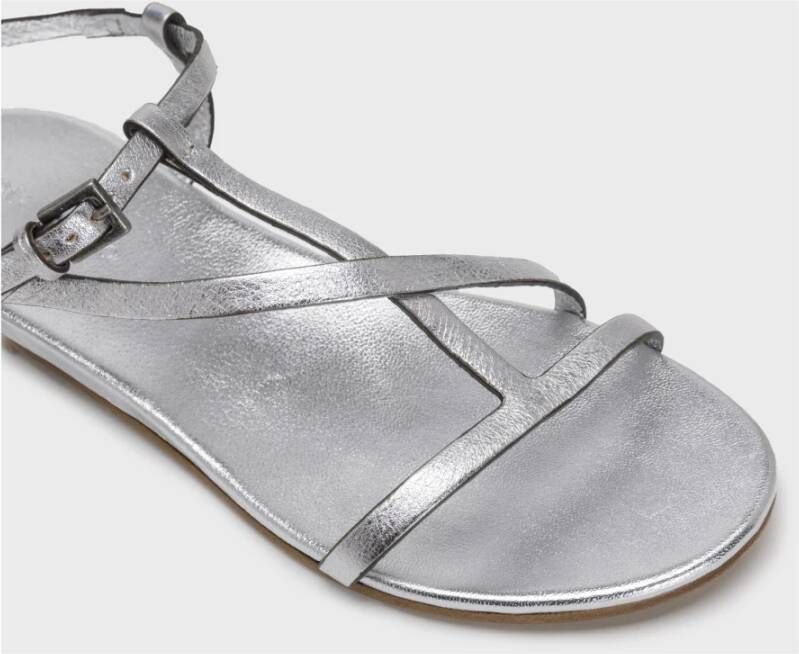 DEL Carlo Metallic Silver Flat Sandal Gray Dames