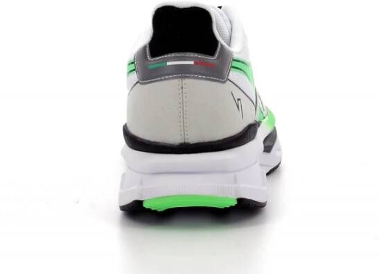 Diadora Atomo V7000 Sneakers Wit Unisex