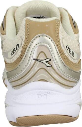 Diadora Stijlvolle tennisgeïnspireerde sneakers voor vrouwen Beige Dames