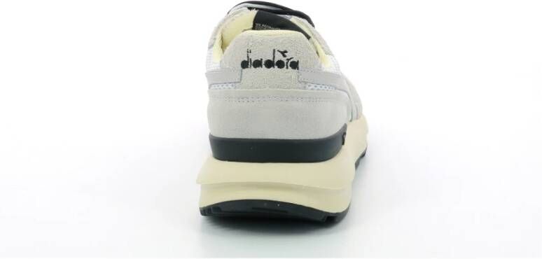 Diadora Comfortabele Lage Sneakers Grijs Unisex