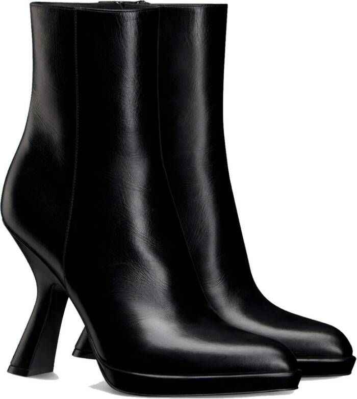 Dior Leren enkellaarzen met puntige neus Black Dames