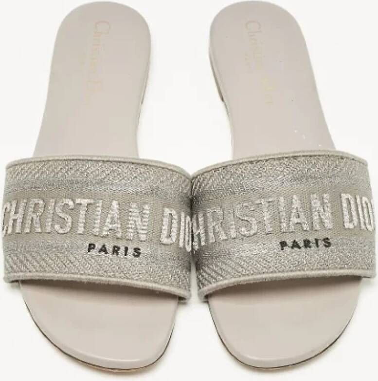 Dior Vintage Pre-owned Canvas sandals Gray Dames