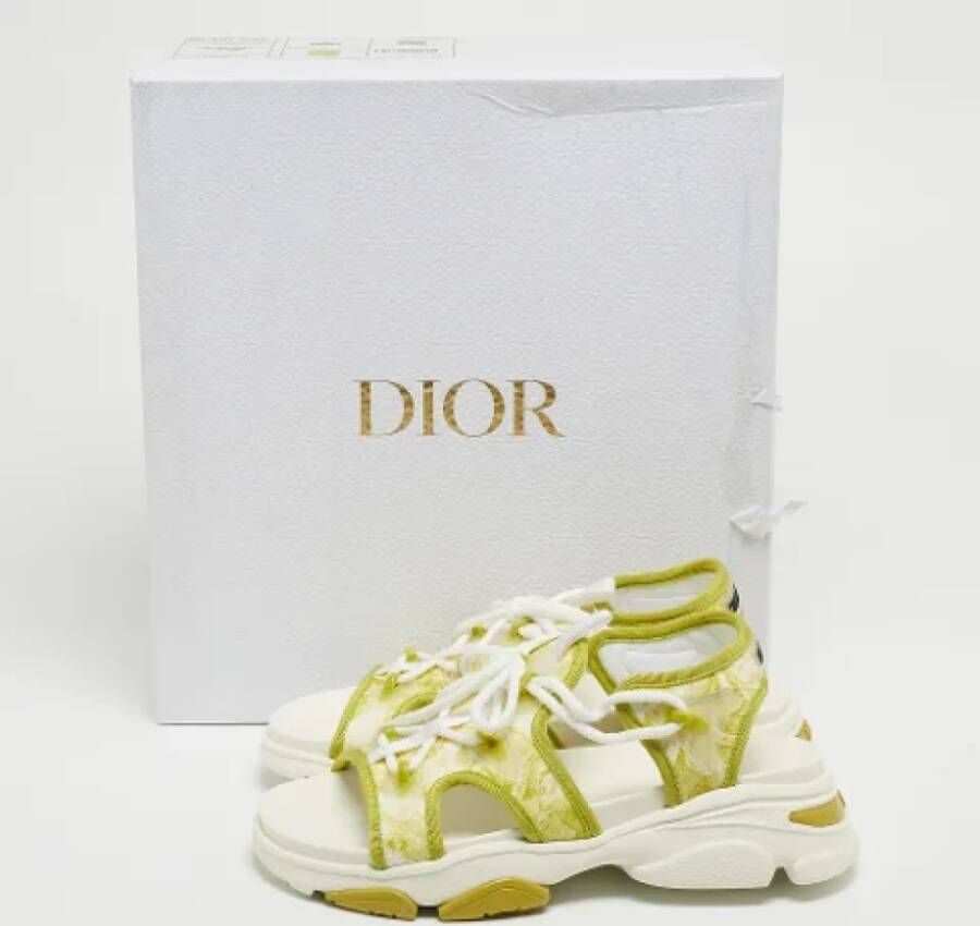 Dior Vintage Pre-owned Canvas sandals Green Dames