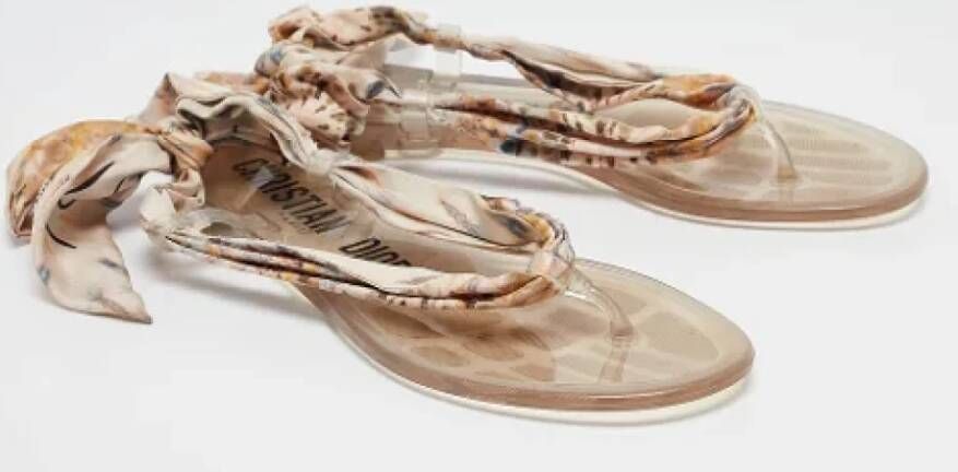 Dior Vintage Pre-owned Fabric sandals Beige Dames