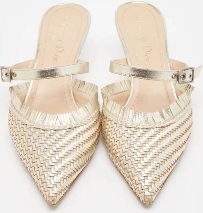 Dior Vintage Pre-owned Fabric sandals Yellow Dames