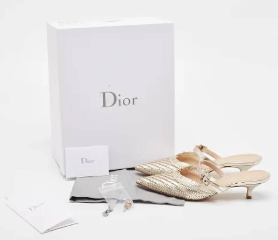 Dior Vintage Pre-owned Fabric sandals Yellow Dames