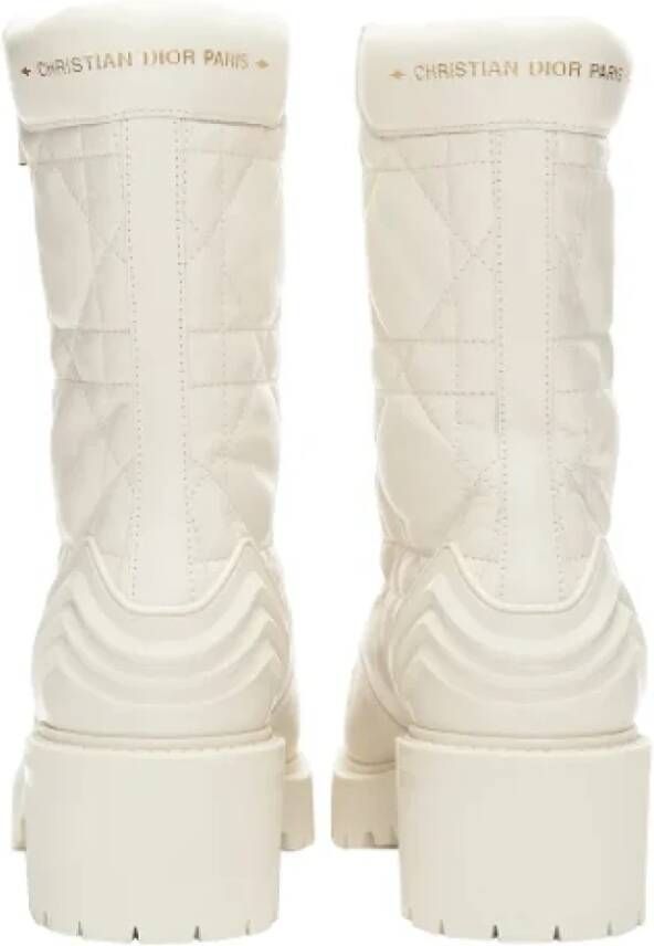 Dior Vintage Pre-owned Leather boots White Dames