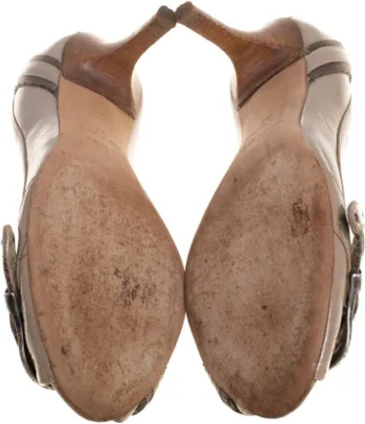 Dior Vintage Pre-owned Leather heels Beige Dames