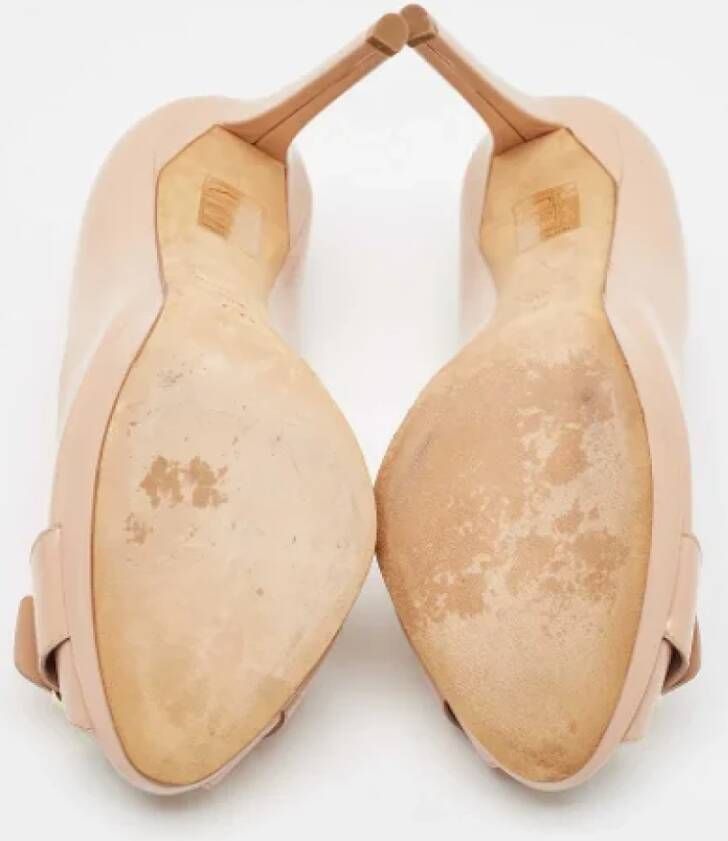 Dior Vintage Pre-owned Leather heels Beige Dames