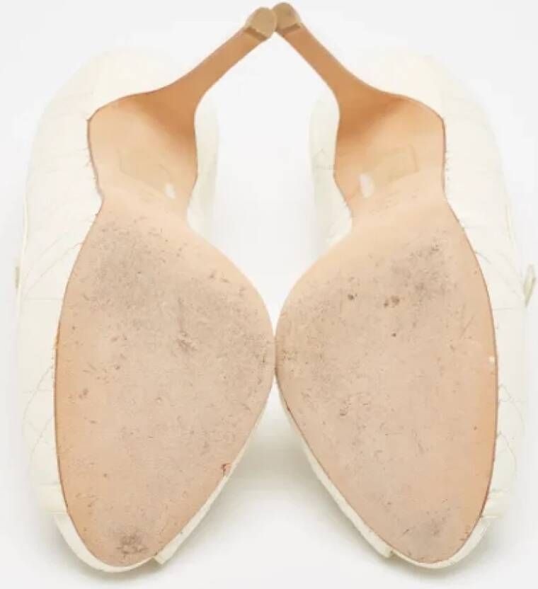 Dior Vintage Pre-owned Leather heels Beige Dames
