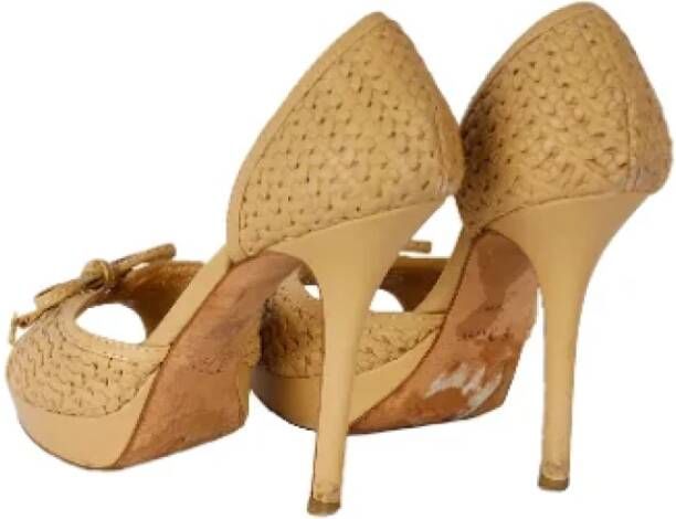 Dior Vintage Pre-owned Leather heels Beige Dames