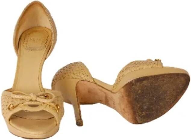 Dior Vintage Pre-owned Leather heels Beige Dames