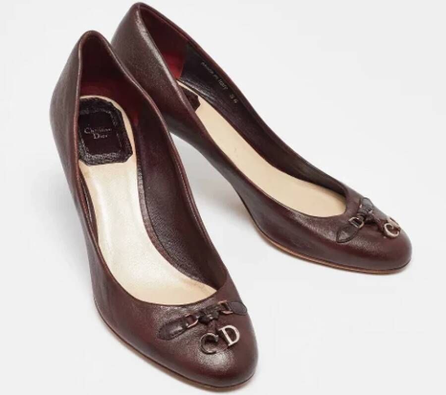Dior Vintage Pre-owned Leather heels Brown Dames