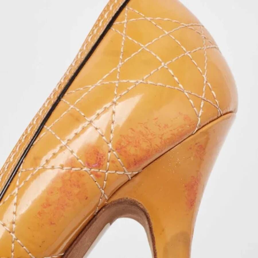 Dior Vintage Pre-owned Leather heels Orange Dames