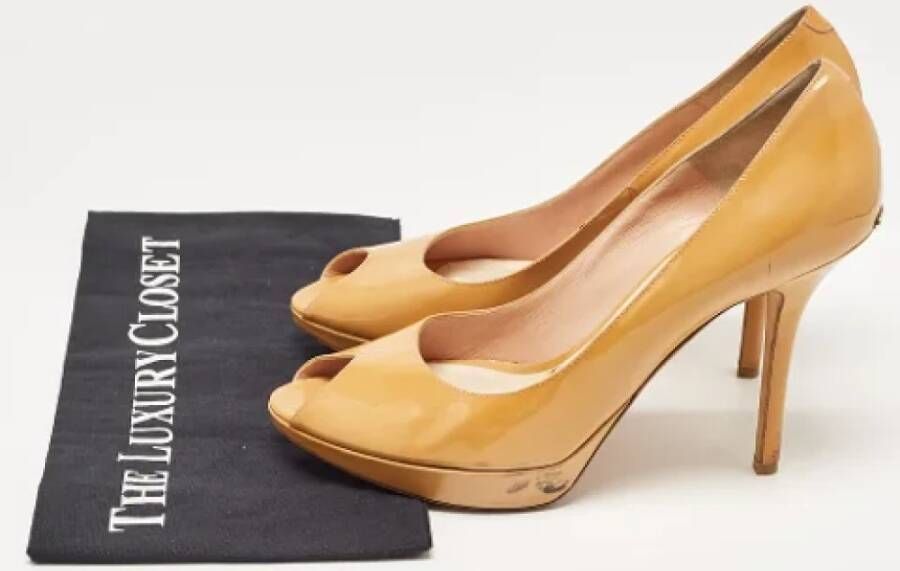 Dior Vintage Pre-owned Leather heels Yellow Dames