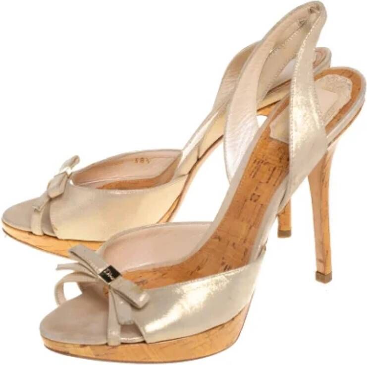 Dior Vintage Pre-owned Leather sandals Beige Dames