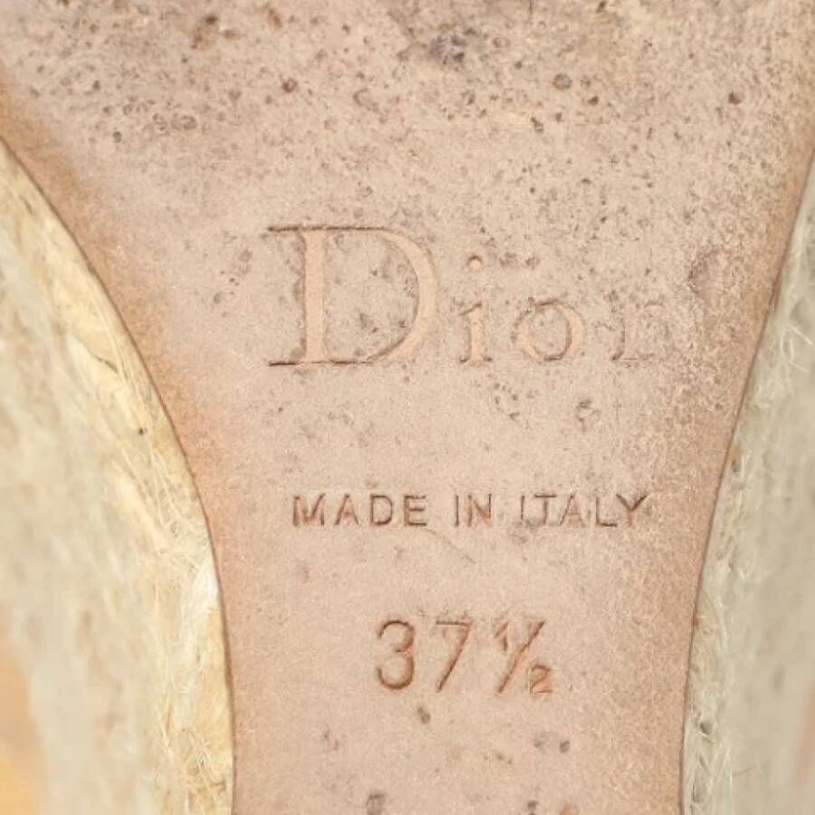 Dior Vintage Pre-owned Leather sandals Beige Dames