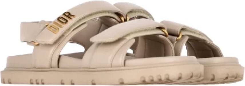 Dior Vintage Pre-owned Leather sandals Beige Dames