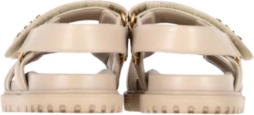 Dior Vintage Pre-owned Leather sandals Beige Dames