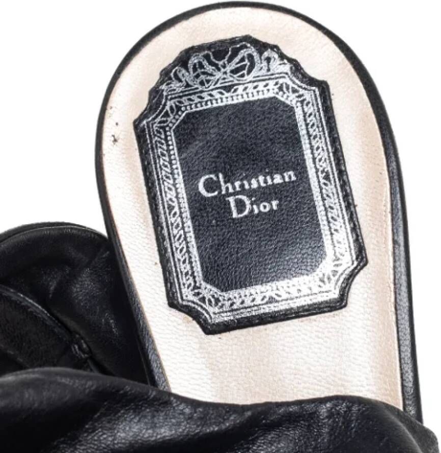 Dior Vintage Pre-owned Leather sandals Black Dames