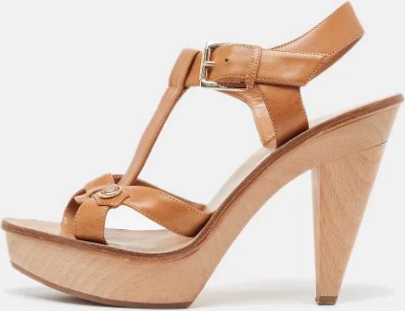 Dior Vintage Pre-owned Leather sandals Brown Dames