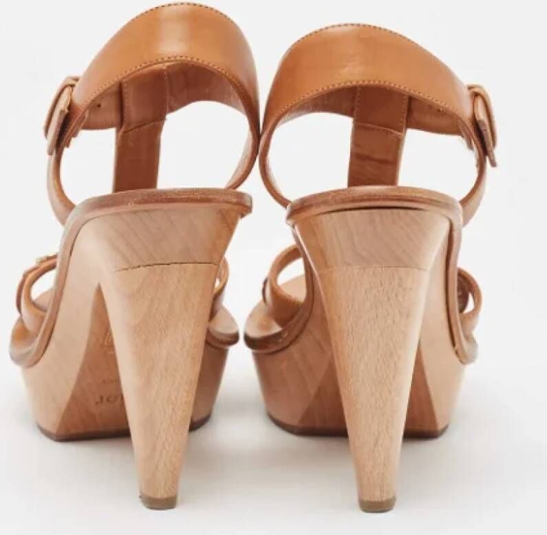 Dior Vintage Pre-owned Leather sandals Brown Dames