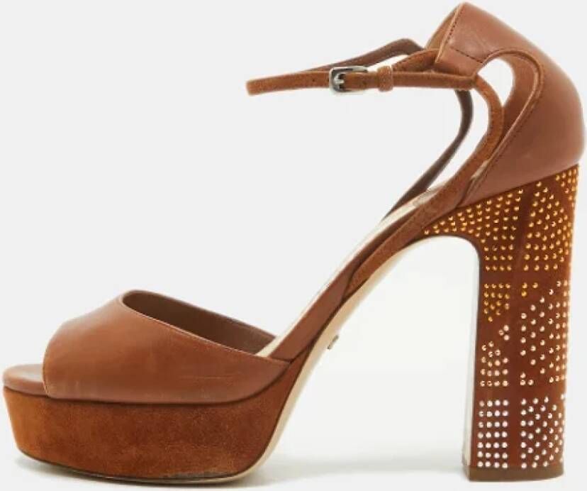 Dior Vintage Pre-owned Leather sandals Brown Dames