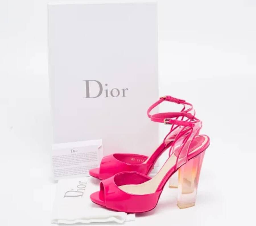 Dior Vintage Pre-owned Leather sandals Pink Dames