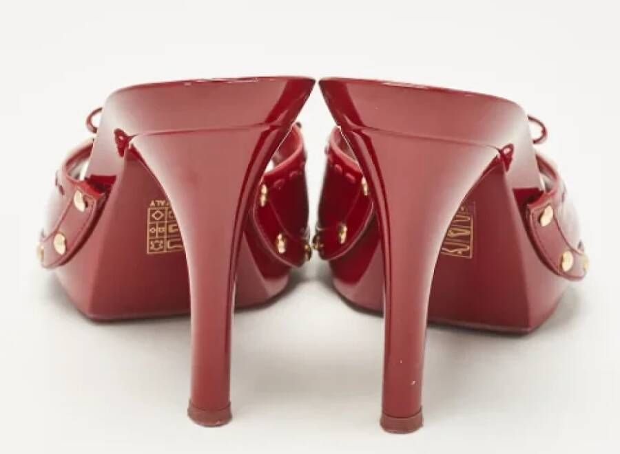 Dior Vintage Pre-owned Leather sandals Red Dames
