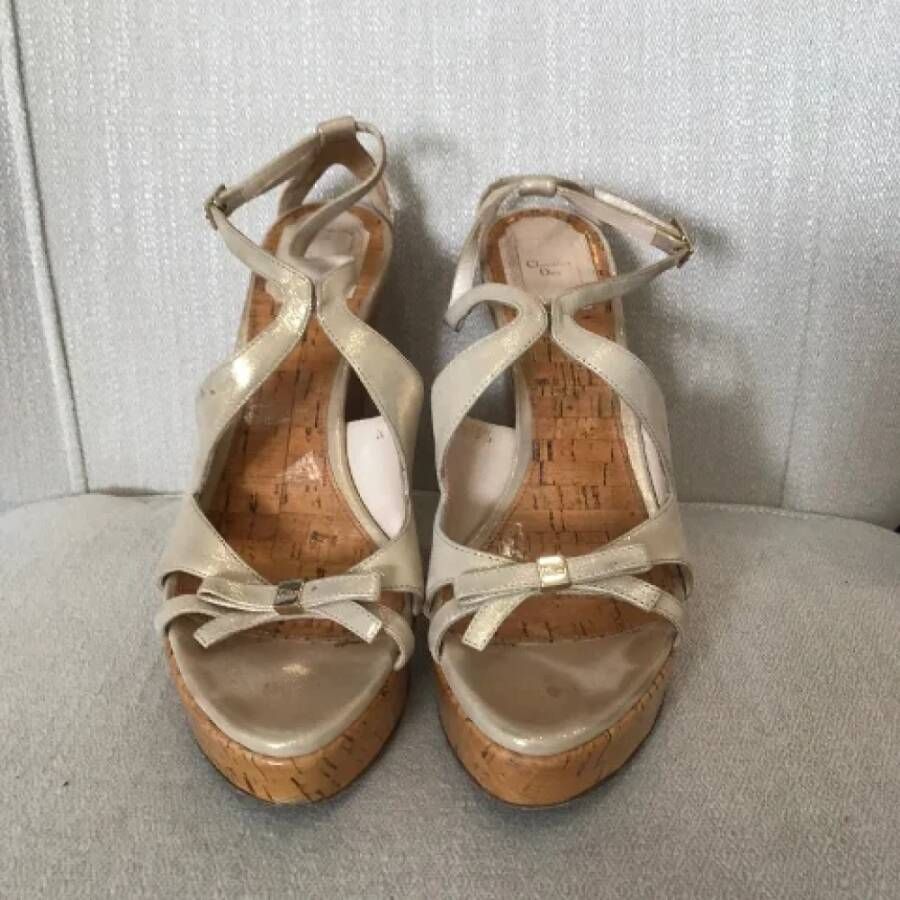 Dior Vintage Pre-owned Leather sandals Yellow Dames