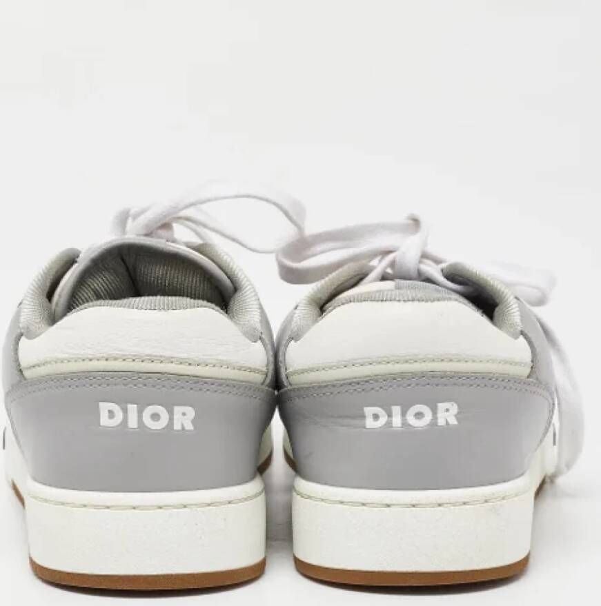 Dior Vintage Pre-owned Leather sneakers Gray Heren