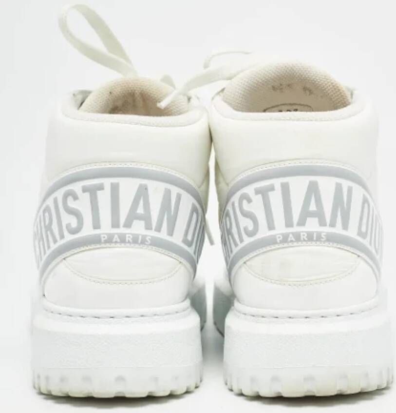 Dior Vintage Pre-owned Nylon sneakers White Dames