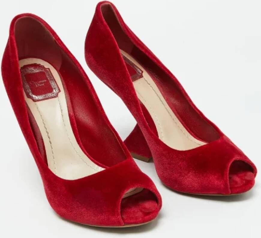 Dior Vintage Pre-owned Velvet heels Red Dames