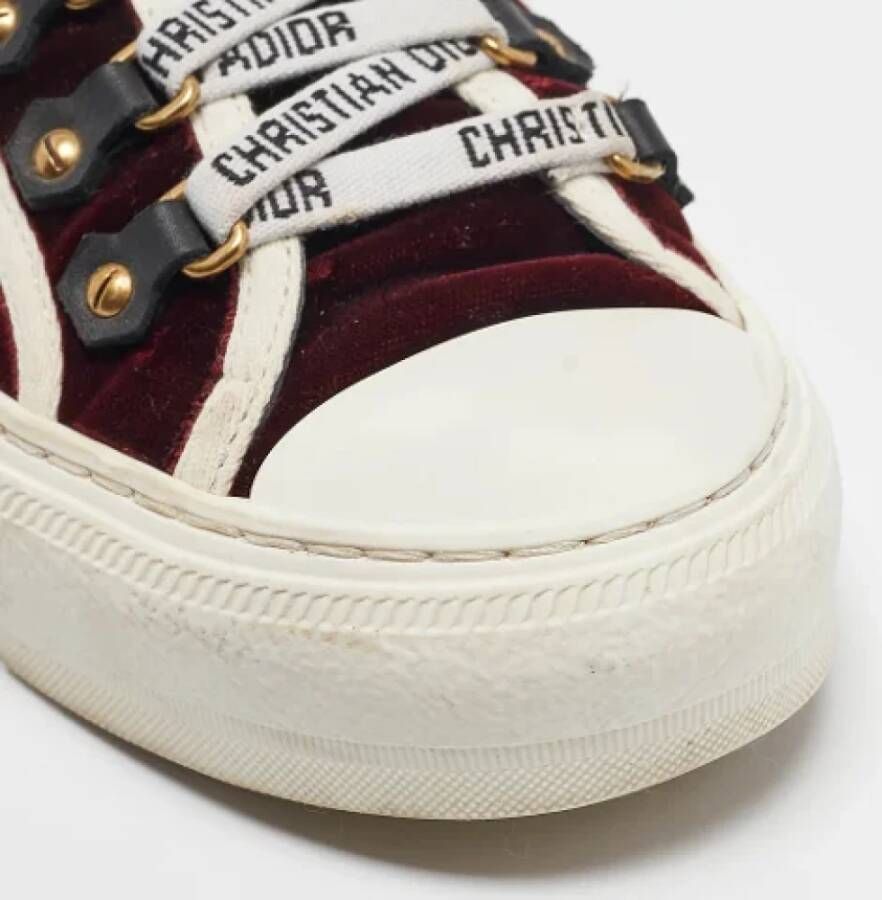Dior Vintage Pre-owned Velvet sneakers Red Dames