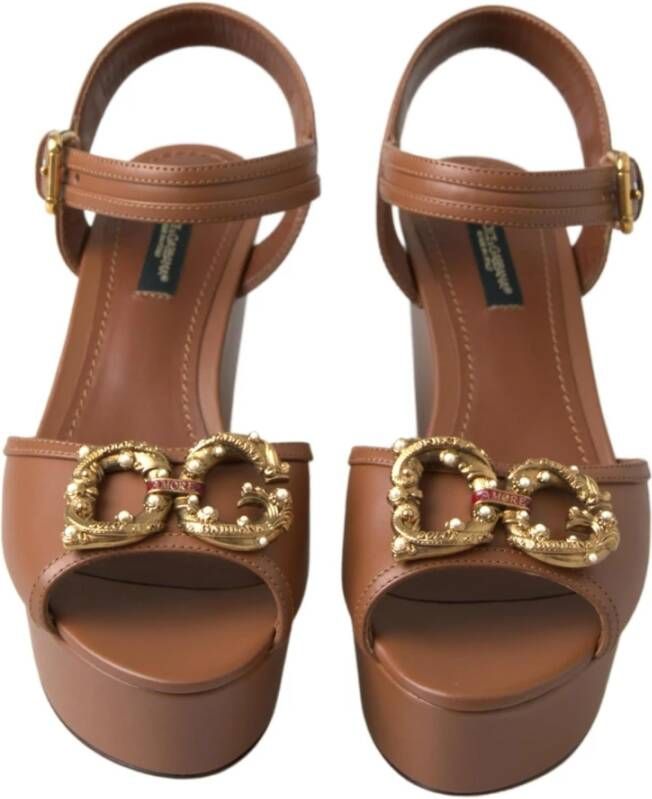 Dolce & Gabbana Bruine leren sleehak sandalen met Amore-logo Brown Dames