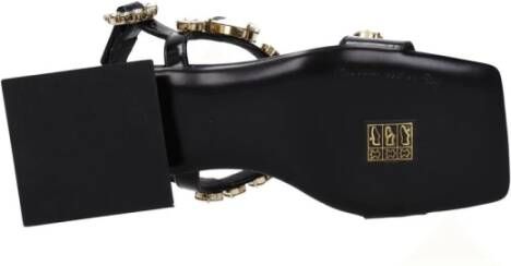 Dolce & Gabbana Leren Sandaal met Strass en Gesp Sluiting